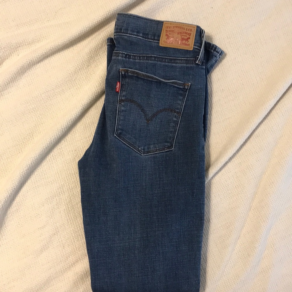 Slimming boot cut Levi's worn a few times